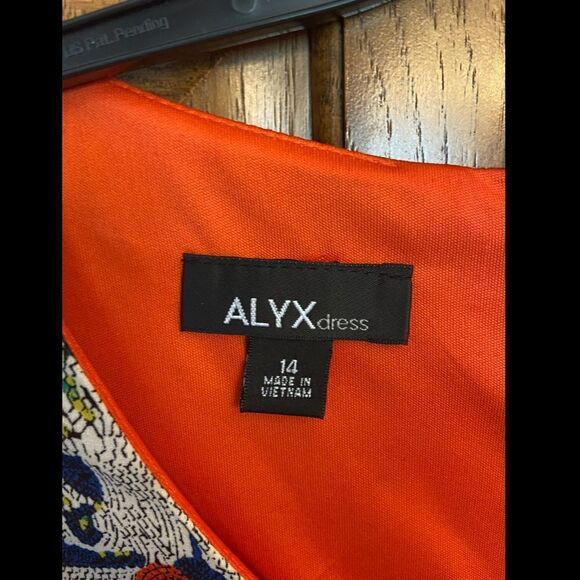 Printed Dress  - Picture 3 of 3